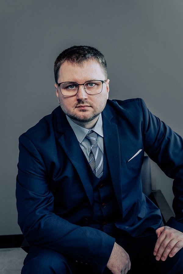 Artem Koshkalda Lead Paralegal