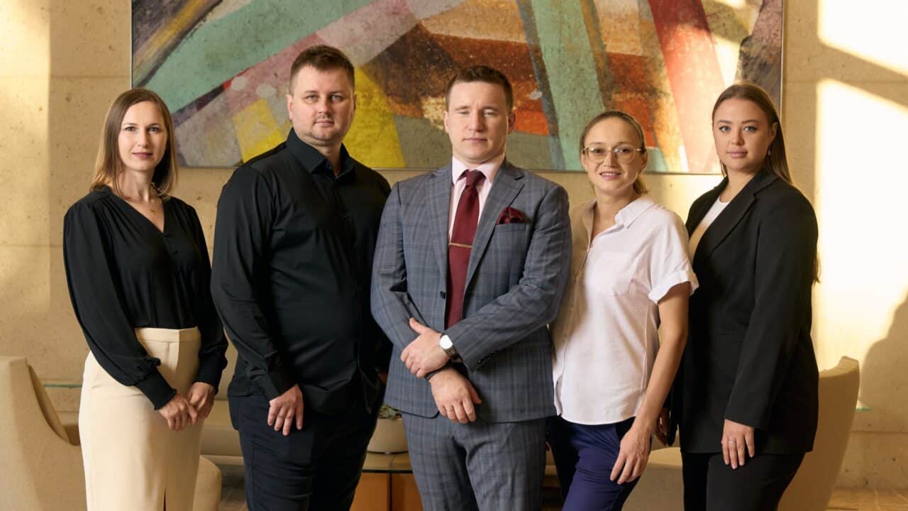 Вплив змін імміграційної політики США на власників робочих віз у 2024 році