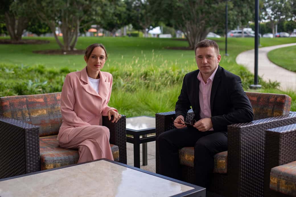 Віза EB-1C для керівників та менеджерів транснаціональних компаній: вимоги та переваги