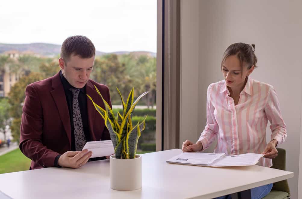 Понимание визы E-1 для торговцев по договору: критерии отбора и процесс подачи заявления