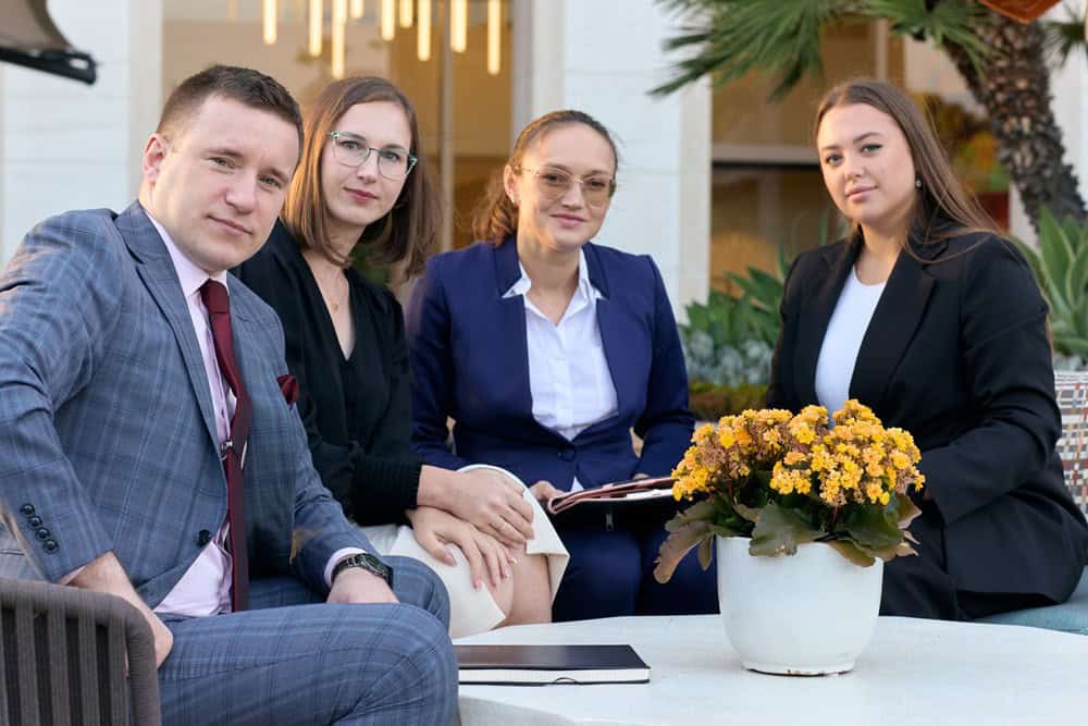 Роль иммиграционного адвоката в получении рабочей визы