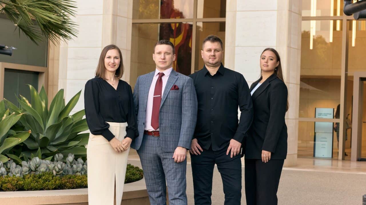 EB-1C для руководителей: Как перевестись в США по L-1A и получить грин-карту