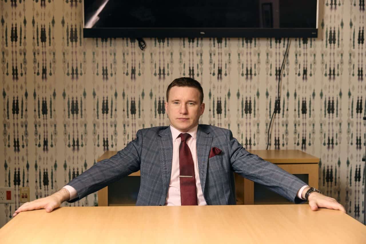 Виза O-1 для исследователей в области искусственного интеллекта: подтверждение исключительных способностей