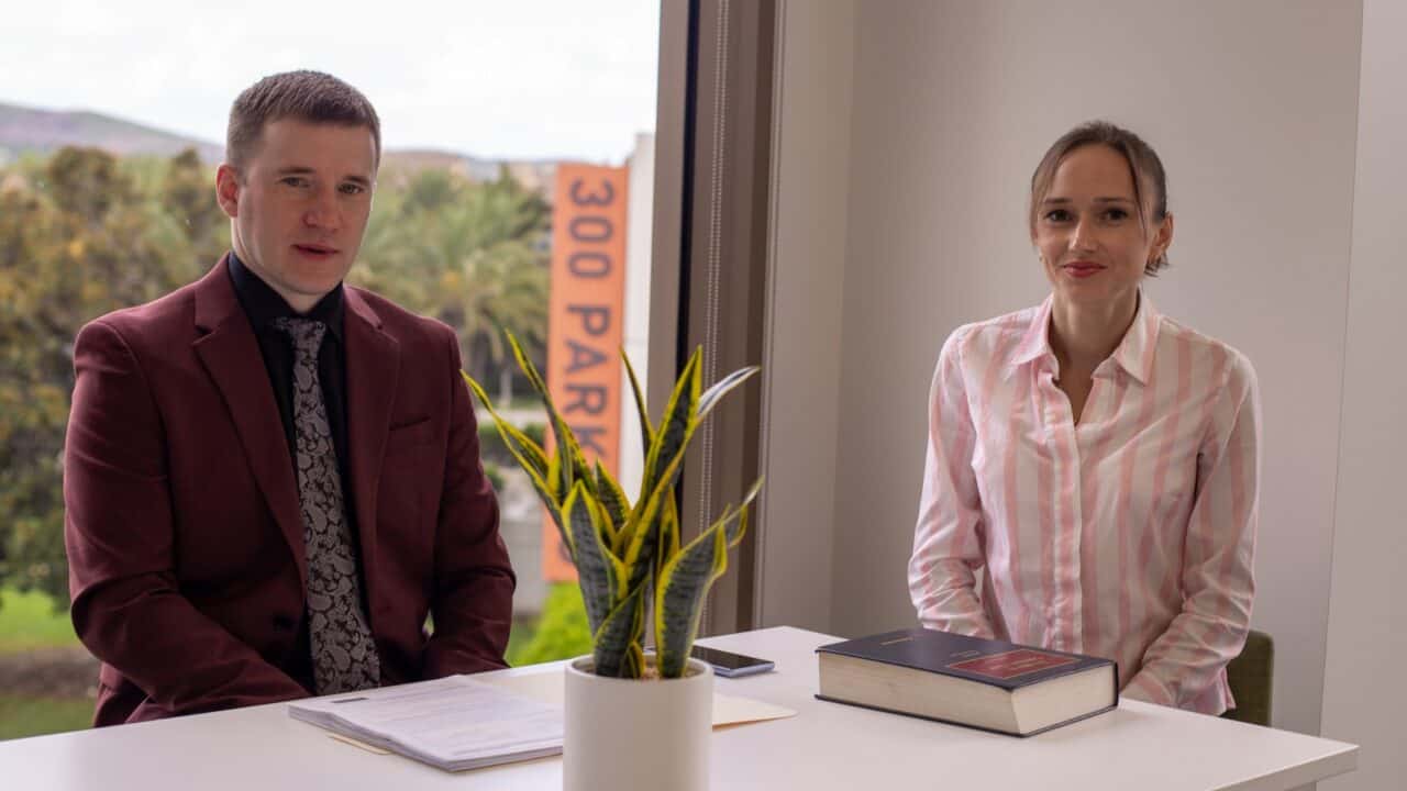 Спонсорство супругов для EB-2 NIW: Доказательство финансовой поддержки