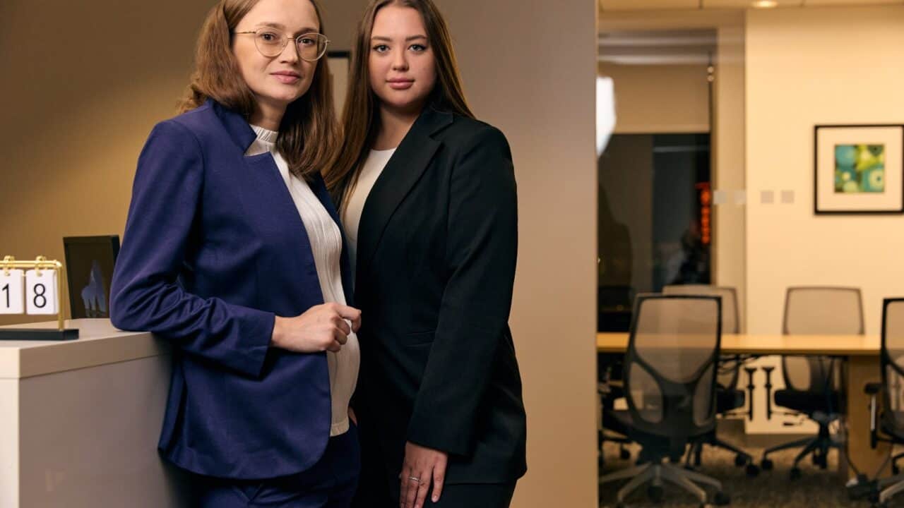 Перехід з візи O-1 на EB-1A: Юридичні шляхи та вимоги