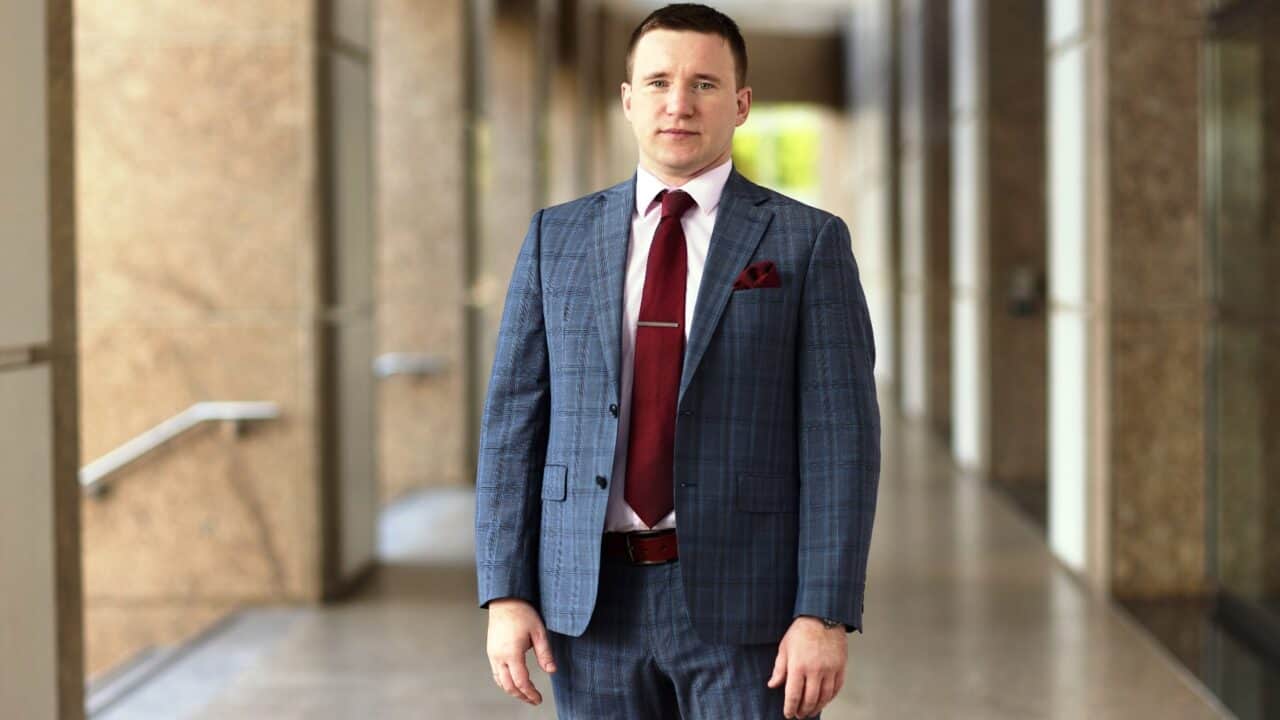 Переход с убежища на визу EB-1A для правозащитников и активистов с мировым признанием