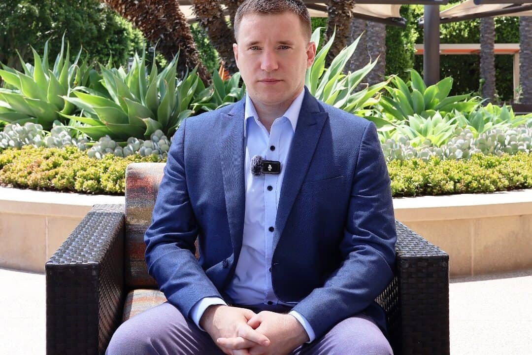 RFE від USCIS: як читати та розуміти запит, структурувати відповідь, 60-90-денні строки та типові додатки