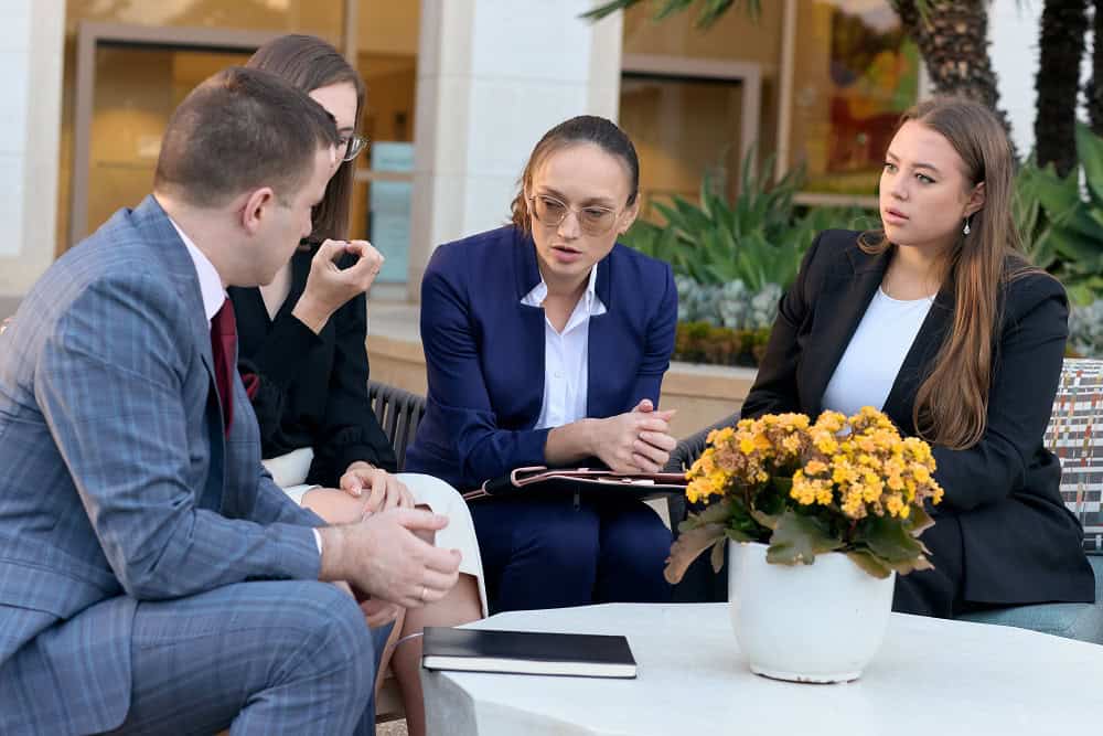 Программа Gold Card: «донорская» грин-карта или новый путь через EB-1 / EB-2 NIW?