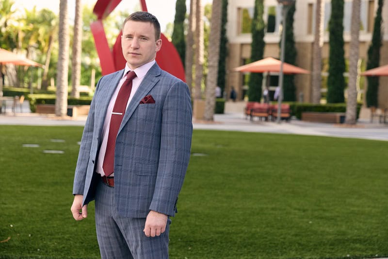 Cap-Exempt H-1B → Green Card через PERM: пошаговая стратегия для университетов и nonprofit (тайминг, риски)